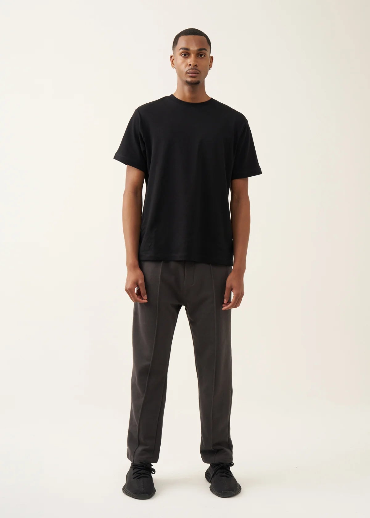 10 OZ Dark Gray 3D Stitch Open Bottom Fleece Sweatpant