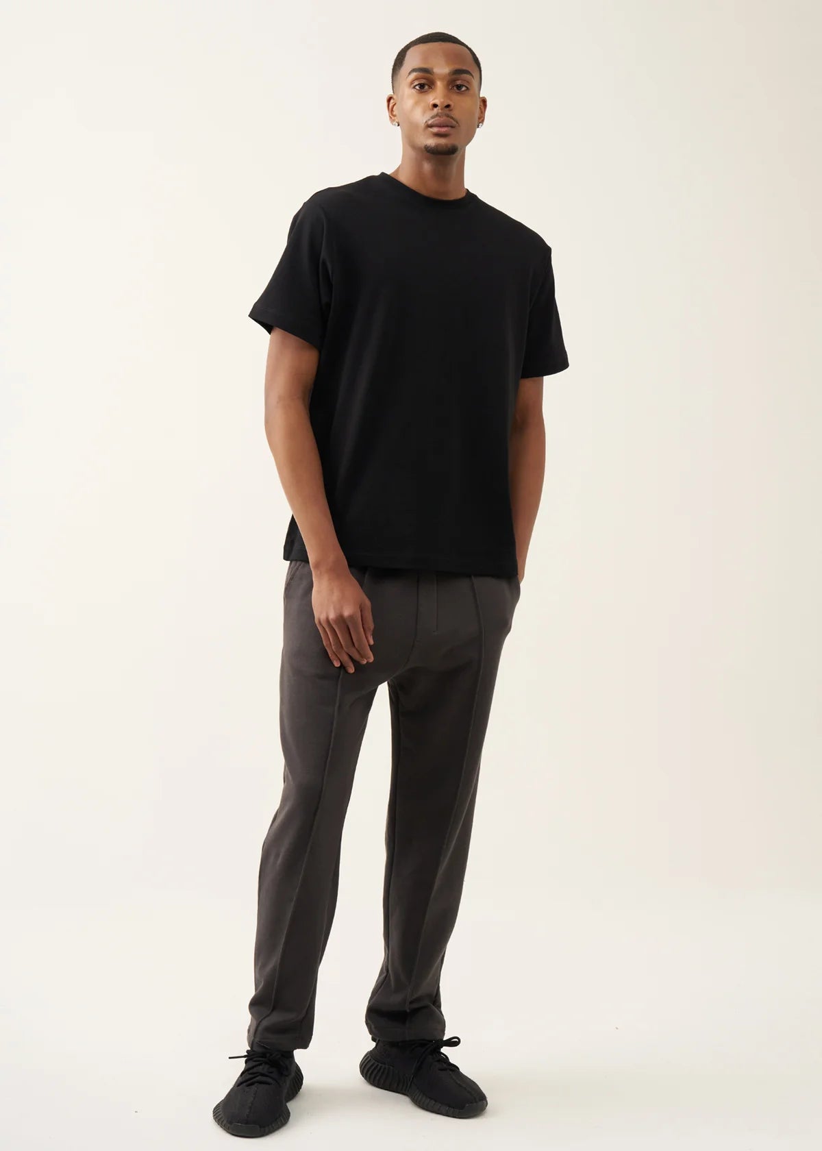 10 OZ Dark Gray 3D Stitch Open Bottom Fleece Sweatpant
