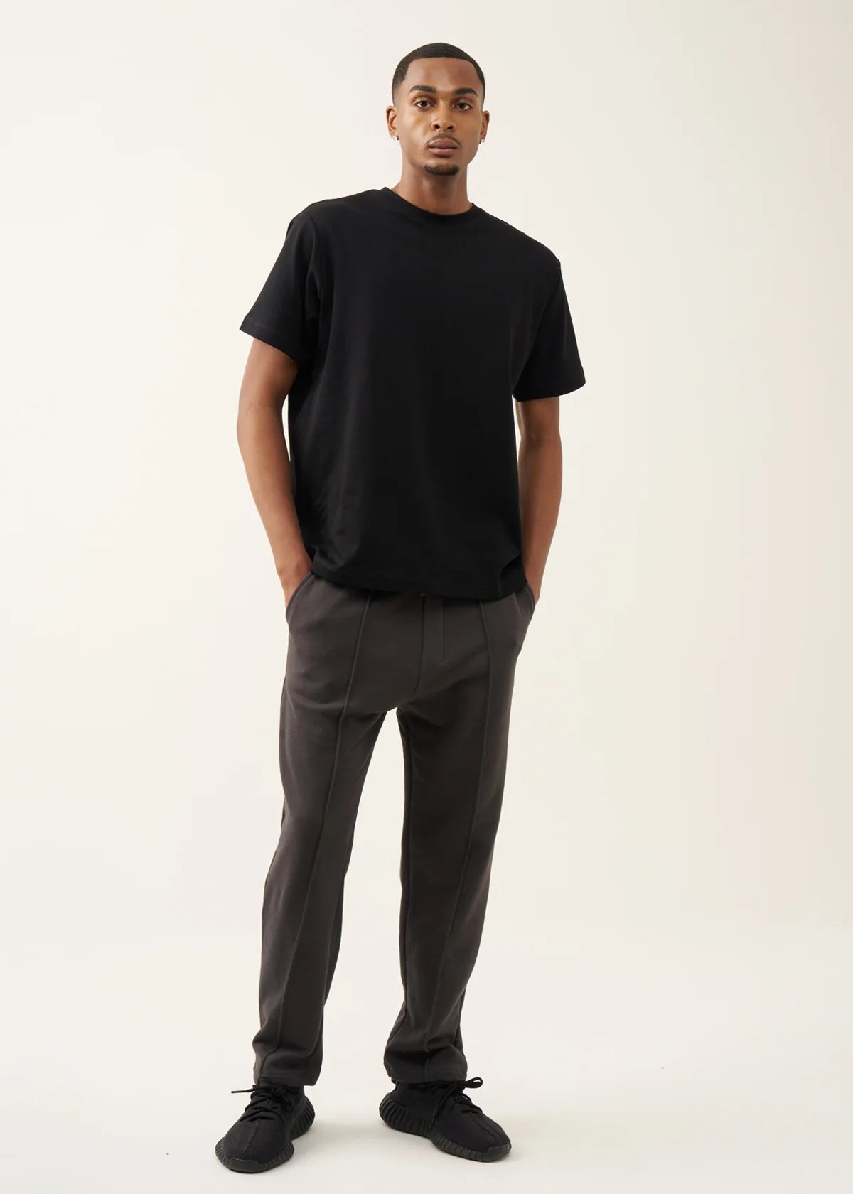 10 OZ Dark Gray 3D Stitch Open Bottom Fleece Sweatpant