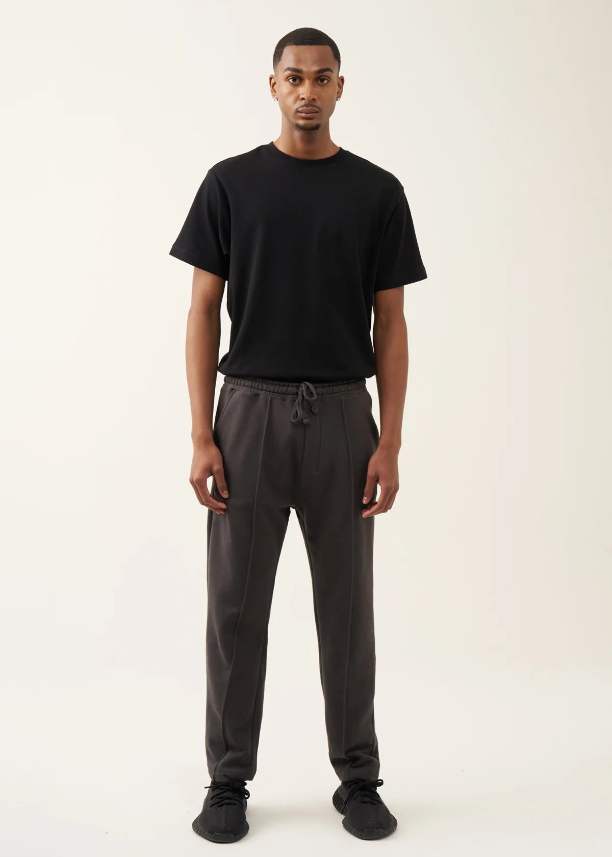 10 OZ Dark Gray 3D Stitch Open Bottom Fleece Sweatpant