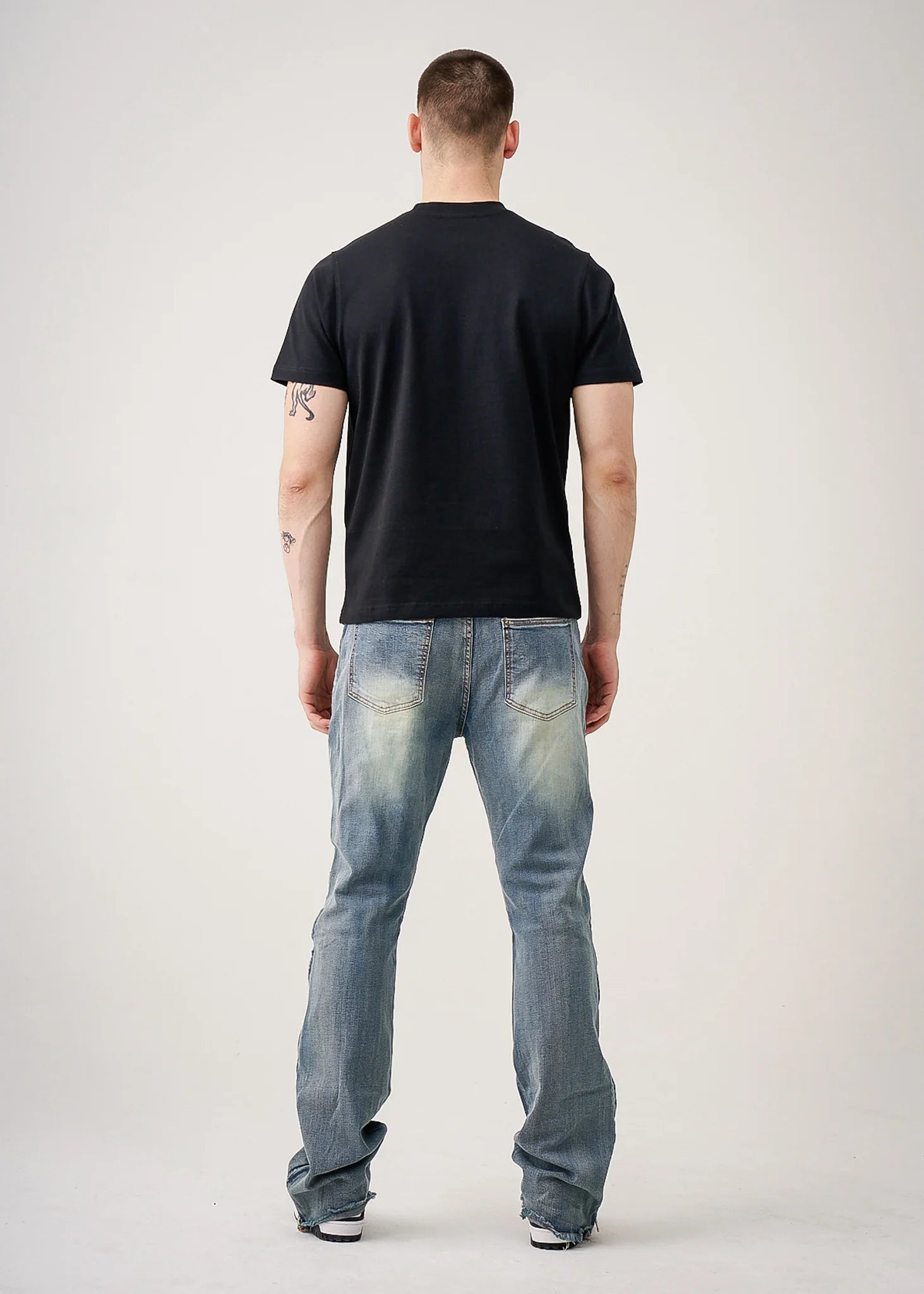 10 OZ Black Heavyweight Cotton T-Shirt