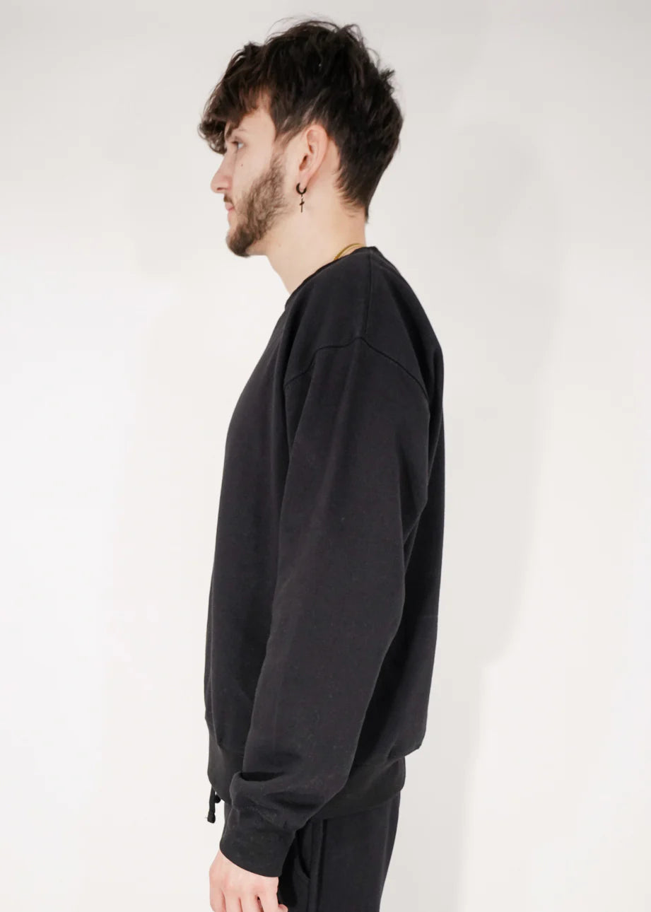 Black Heavy Blend Fleece Crew Neck Sweatshirt