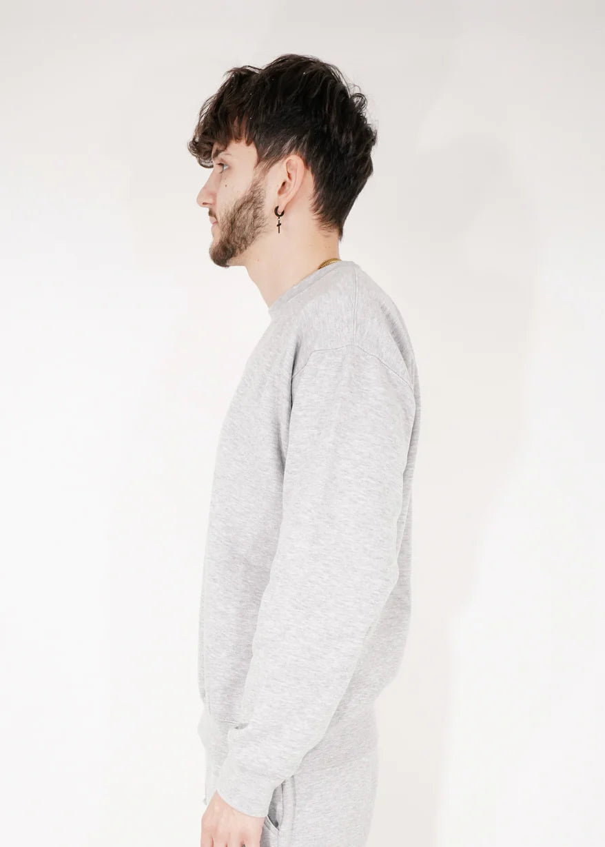 Gray Heavy Blend Fleece Crew Neck Sweatshirt