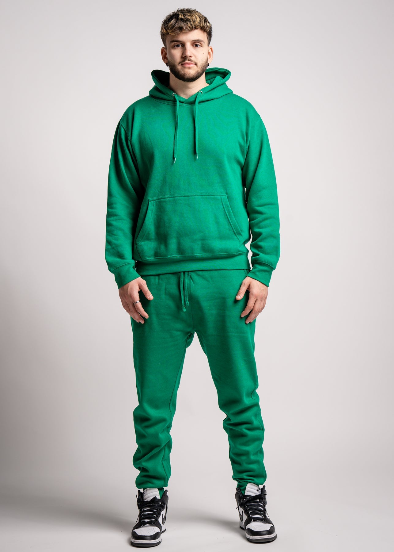 10 OZ Kelly Green Heavy Blend Fleece Sweatsuit