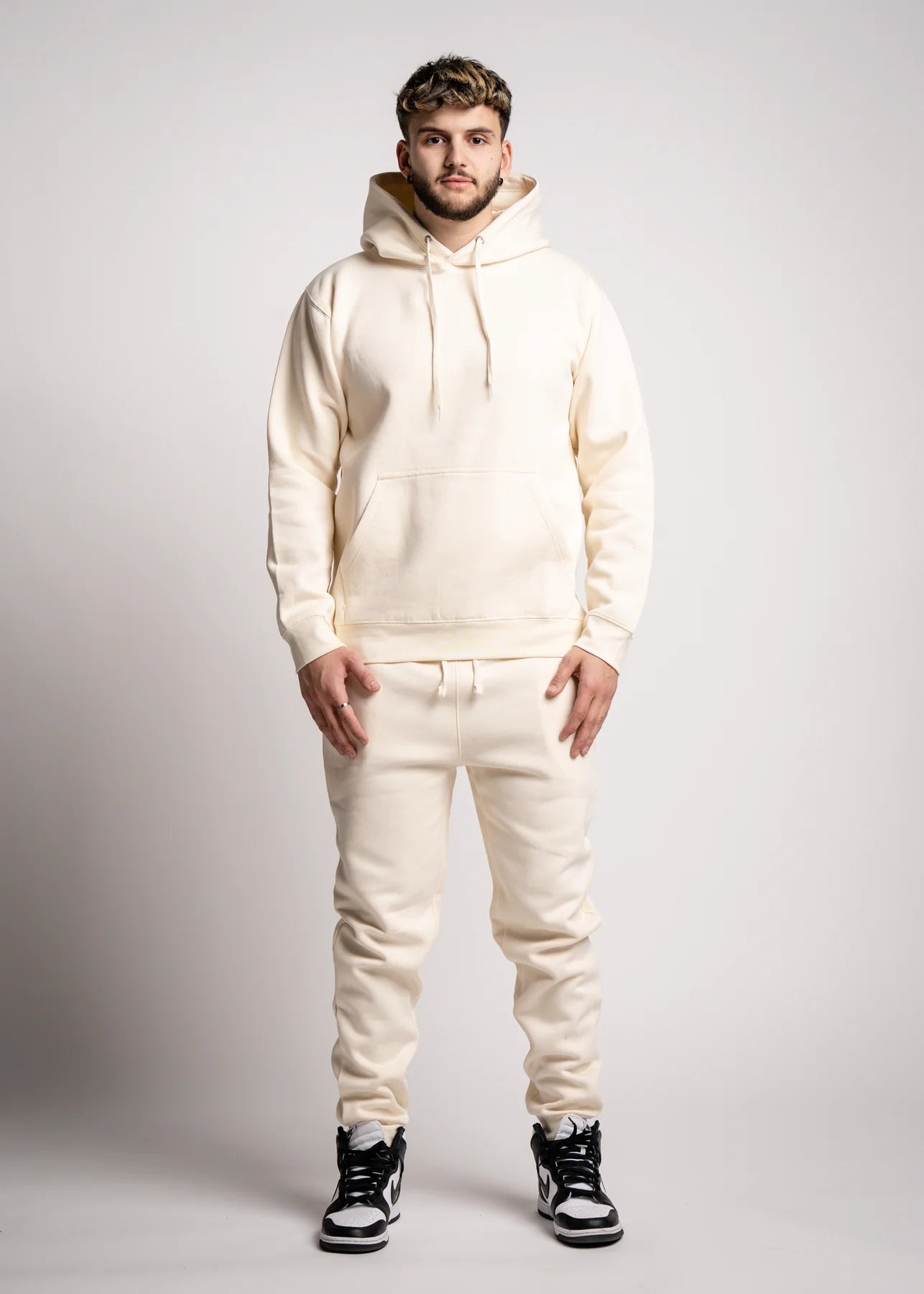10 OZ Off-White Heavy Blend Fleece Sweatsuit